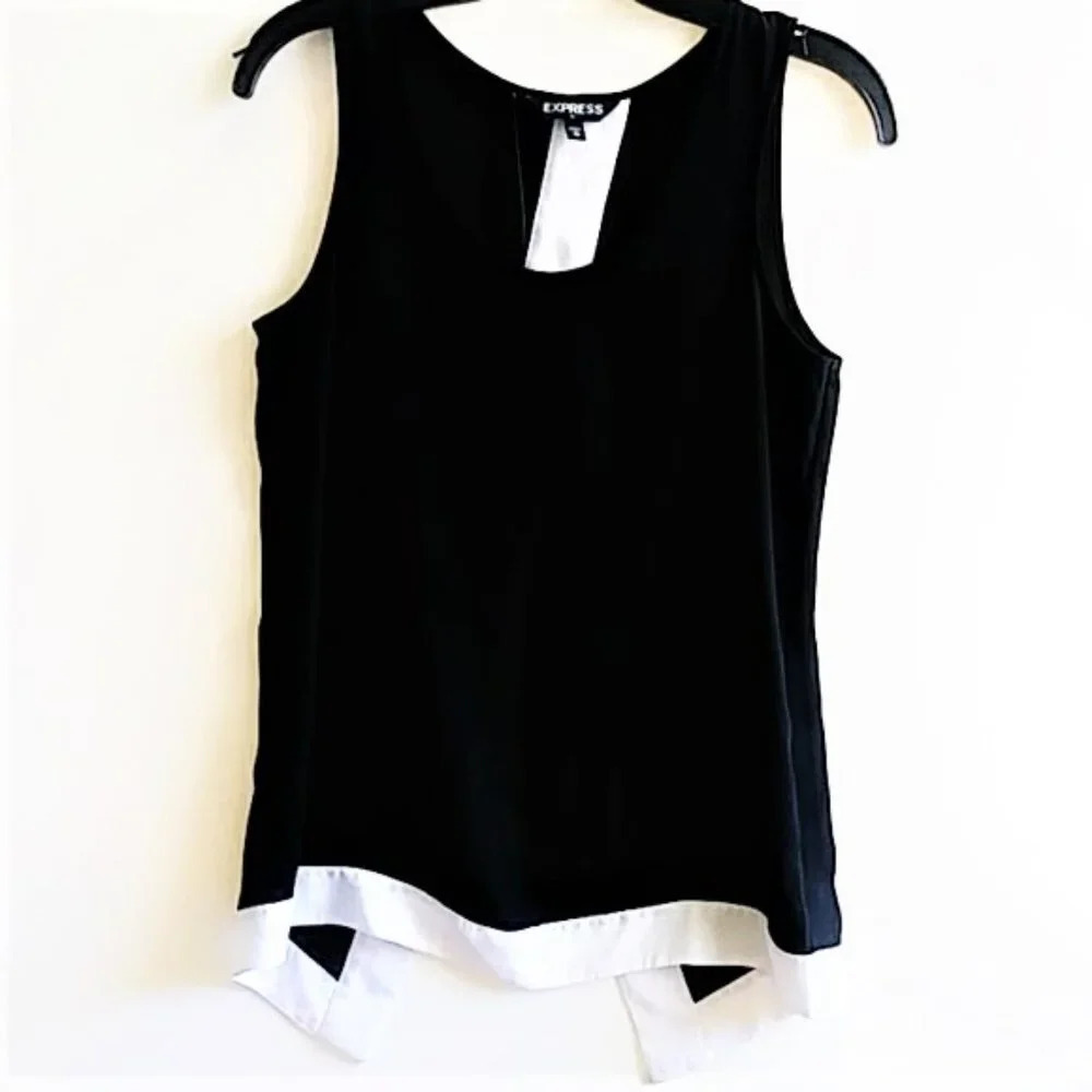 Express Black‎ and White Top